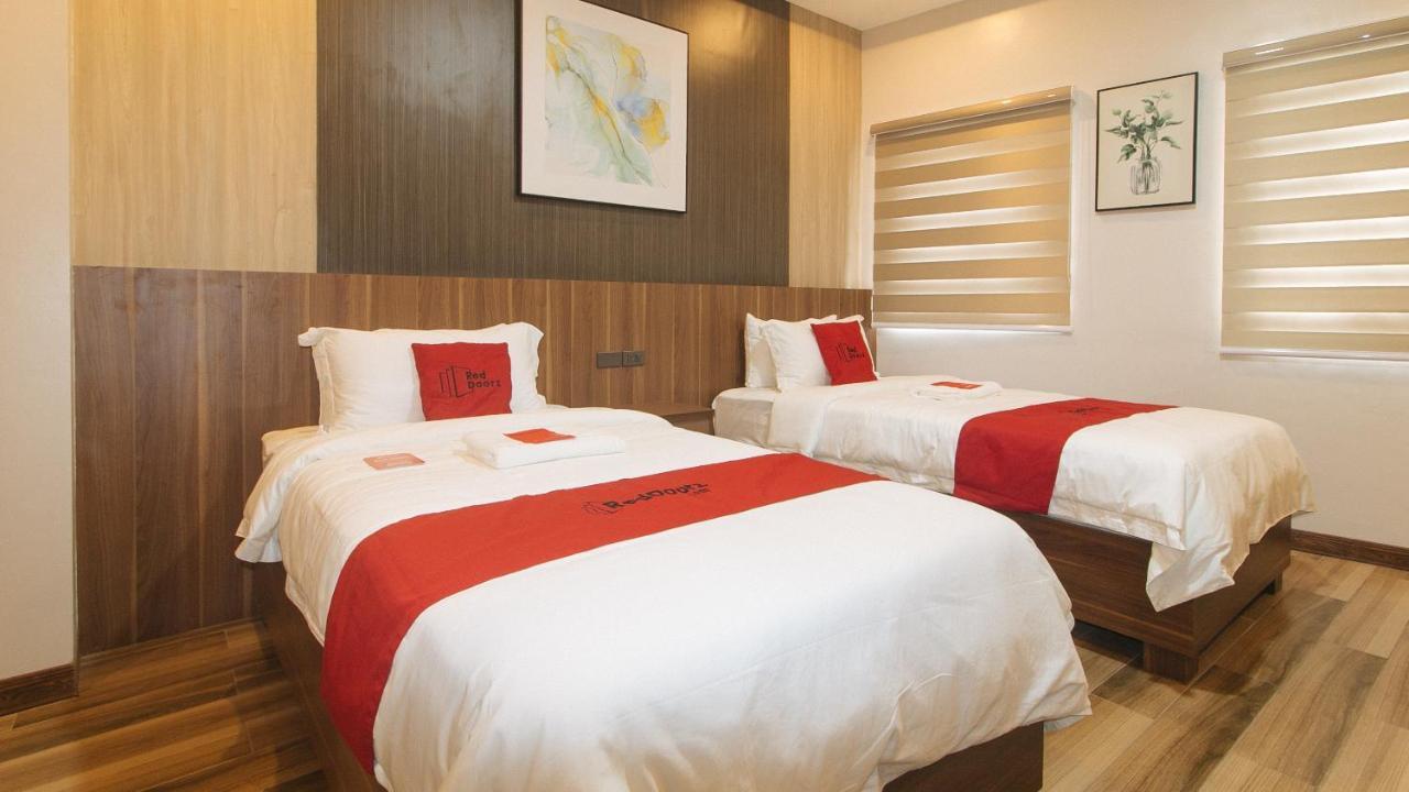 Reddoorz Plus @ Bez Tower And Residences San Juan San Juan  Dış mekan fotoğraf